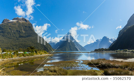 图库照片 米尔福德峡湾 峡湾土地国家公园 峡湾