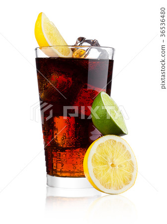 lemon 首页 照片 料理_食物 饮料_酒 可乐 glass of cold cola soda