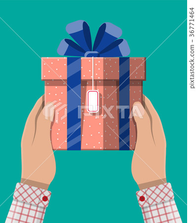 gift box in hand.-插图素材 [36771464] - pixta图库