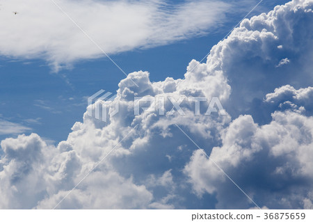 图库照片: cumulonimbus cloud on blue sky for texture