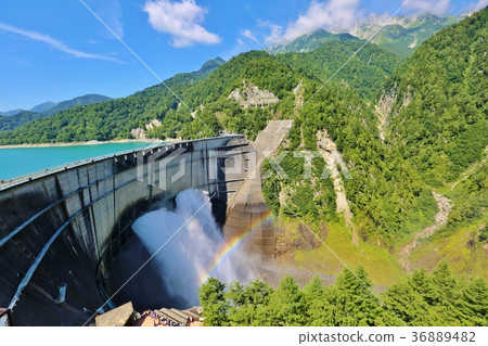 图库照片 黑部水坝 水坝 排水量