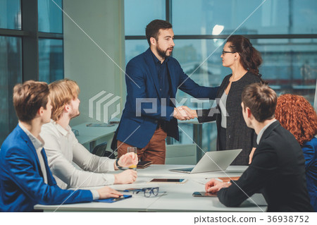 图库照片 business people handshake greeting deal concept