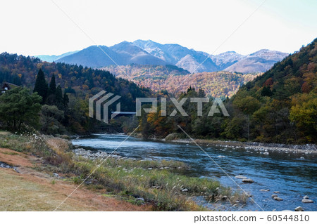 big river man,seineriver 图库照片: big mountain and big river. 查看全部