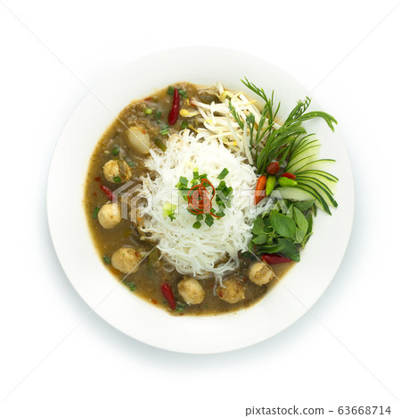 rice noodles,steamed rice rolls 图库照片: thai rice noodles with wild curry fish and fish 查看