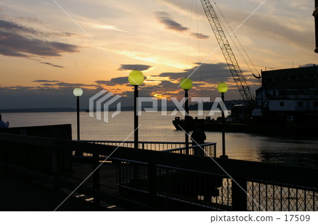 Dusk of Seattle-Puget Sound Dusk of Seattle-Puget Sound 17509
