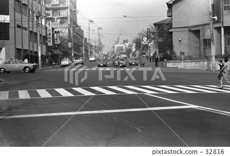 Shibuya / Koen line，Shibuya-ku勞動政策辦公室前路口昭和45年 32816