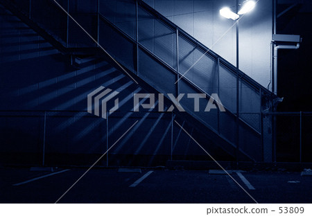 安全燈和監控攝像頭 53809