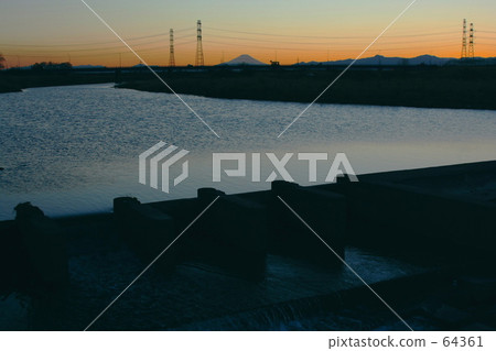 Sunset 64361