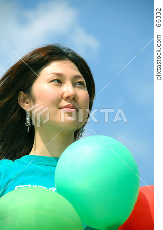 A positive figure A positive figure 66332