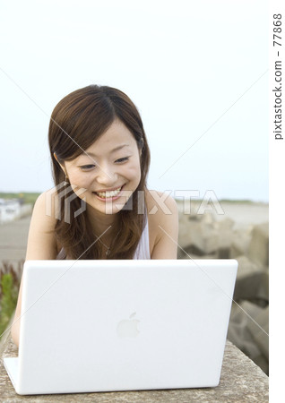 smile, 20, depth 77868