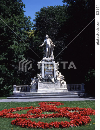 莫扎特雕像 莫扎特雕像 83144