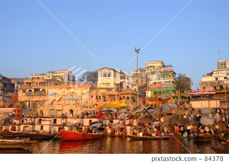 Benares (India) 84378
