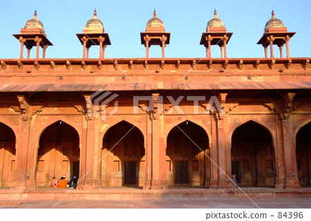 法塔赫布爾·蘇克利（印度） 84396