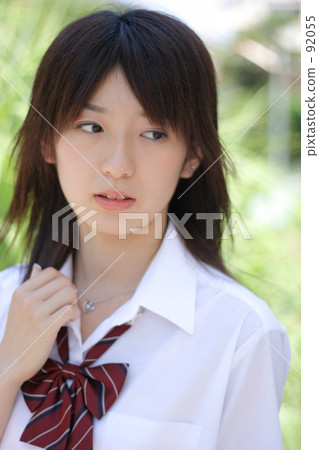初夏的學校女生 初夏的學校女生 92055