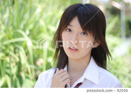 初夏的學校女生 初夏的學校女生 92056