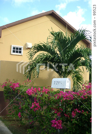 A villa A villa 99523
