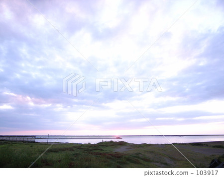 閃亮的雲彩 103917