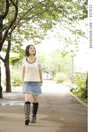 20, appointment, slowly 107612