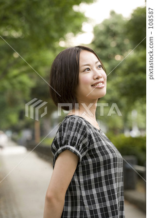 female, lady, woman 108587