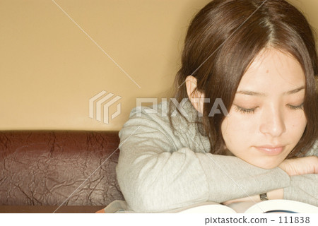 女人 女性 慢慢地 111838