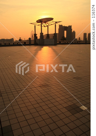 Urban Flame Tower 116374