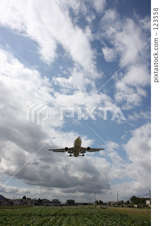 Landing 123558