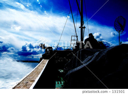 The man of the sea 131501