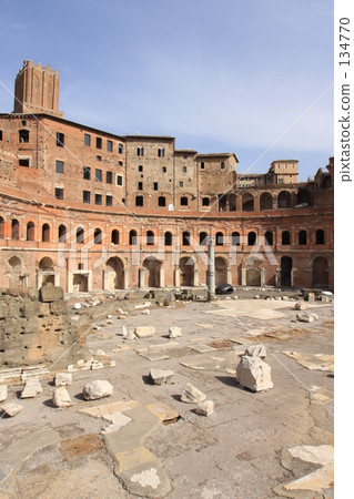 Trajan's Market 134770