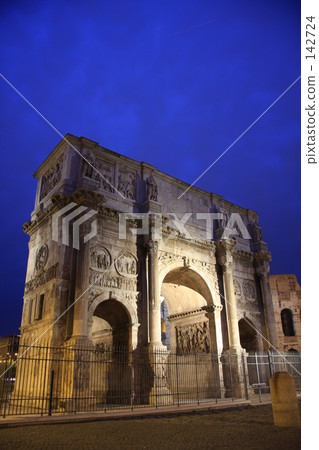 Arc de Triomphe of Constantine Arc de Triomphe of Constantine 142724