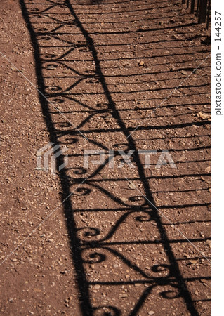 Shadow Shadow 144257