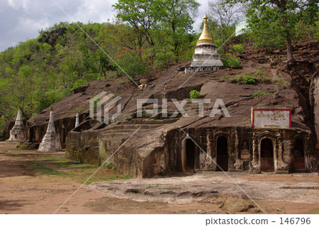 Powin Mountain Rock Cave Temple 14 Powin Mountain Rock Cave Temple 14 146796