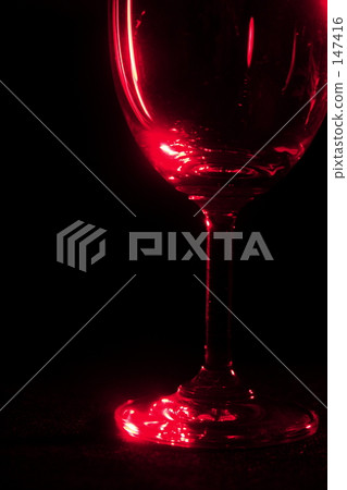 Red glass 2 147416