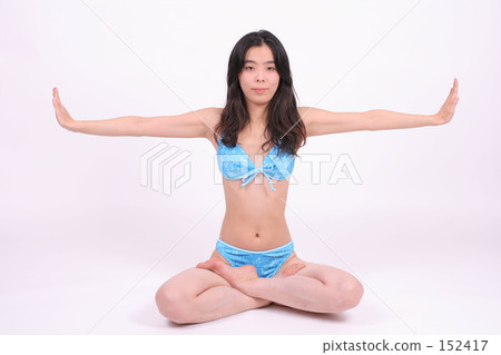 泳裝女瑜伽 152417