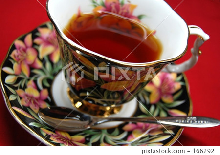 pale, western-style room, black tea 166292