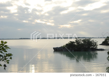 A small island in the bay A small island in the bay 167031