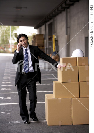 parcel delivery, distribution, logistics 171443