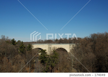 A bridge 174049