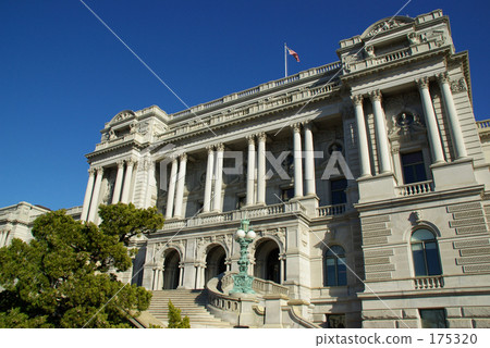 Congressional Library 175320