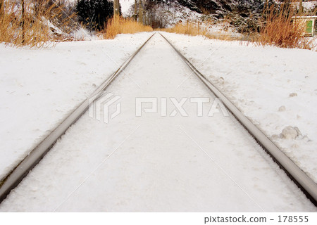 Snow track 178555