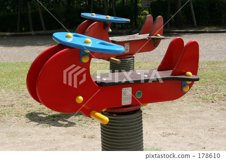 Playground equipment 178610