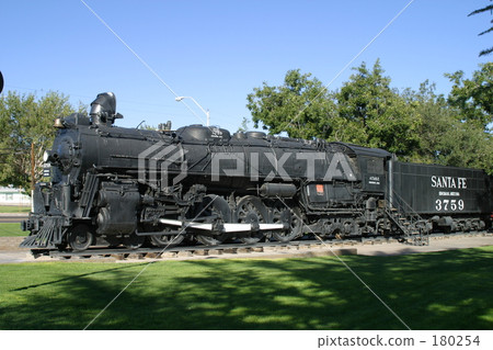 steam locomotive  180254