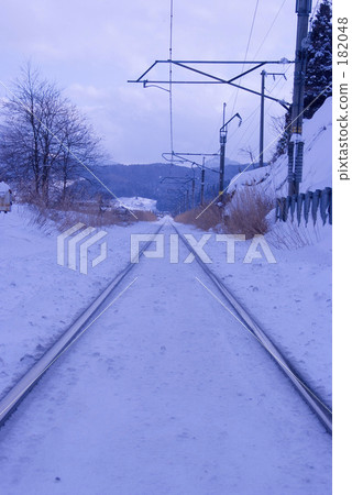 雪鐵路 182048