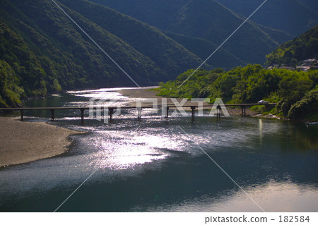 高知市 四萬十 四萬十川 182584