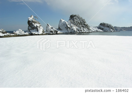 Jodogahama in winter 186402