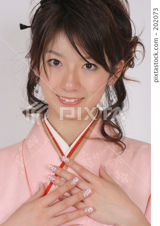 畢業典禮的和服了 202073