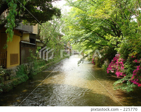 京都的春天河邊 京都的春天河邊 225770