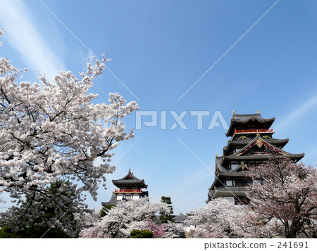 一座城堡 一座城堡 241691