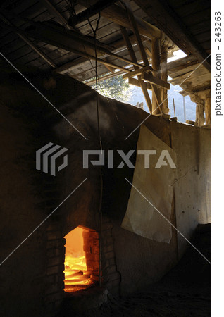 工人的藝術 白炭 今芽樫 243263