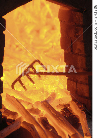 white charcoal, furnace, charcoal maker 243286