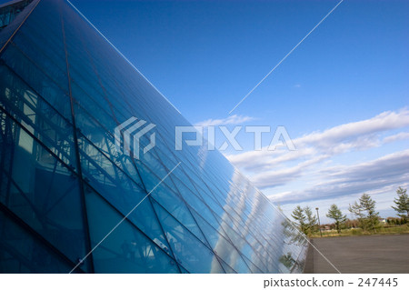 Moerenuma Park · Pyramid of glass Moerenuma Park · Pyramid of glass 247445